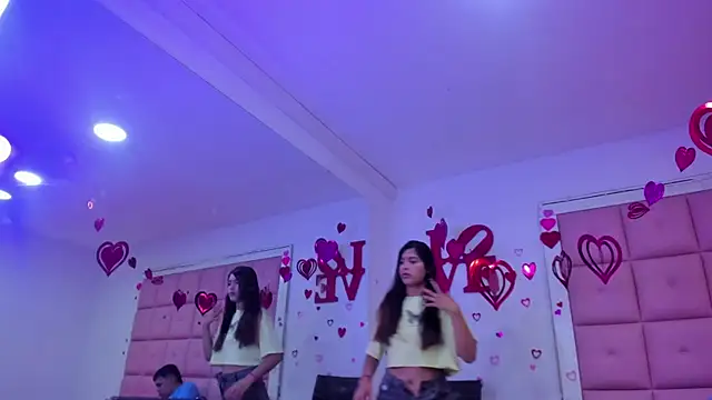 Aliss Aron online show from February 16, 12:01 pm