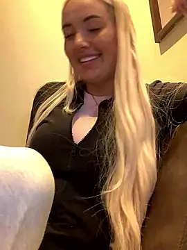 louisa1238x online show from October 19, 8:20 pm