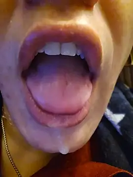 GoddessChantelle online show from March 17, 10:35 pm