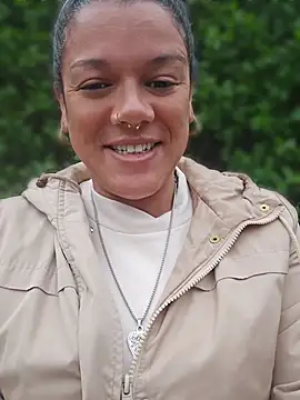 Snapshot of GoddessChantelle chatting on May 7, 6:35 pm GoddessChantelle online show from May 7, 6:35 pm