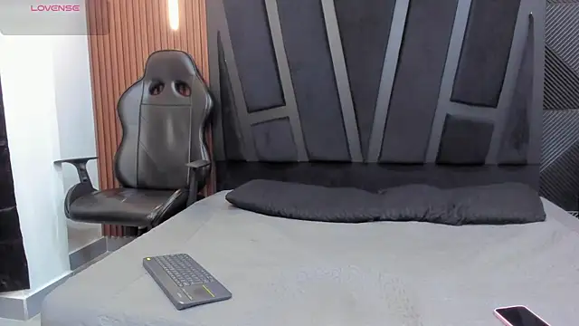 Snapshot of Alana_cox_ chatting on October 5, 1:20 pm Alana cox online show from October 5, 1:20 pm