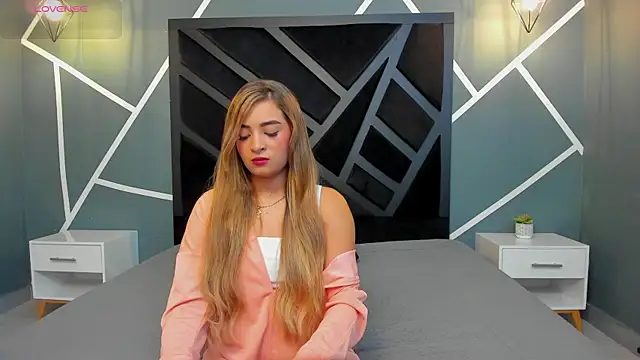 Snapshot of Alana_cox_ chatting on November 27, 8:22 pm Alana cox online show from November 27, 8:22 pm