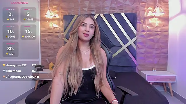 Snapshot of Alana_cox_ chatting on November 28, 11:18 pm Alana cox online show from November 28, 11:18 pm