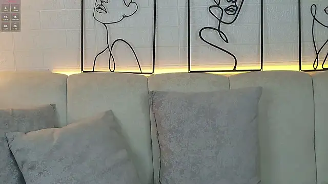 VioletBlacke  online show from January 6, 1:15 pm