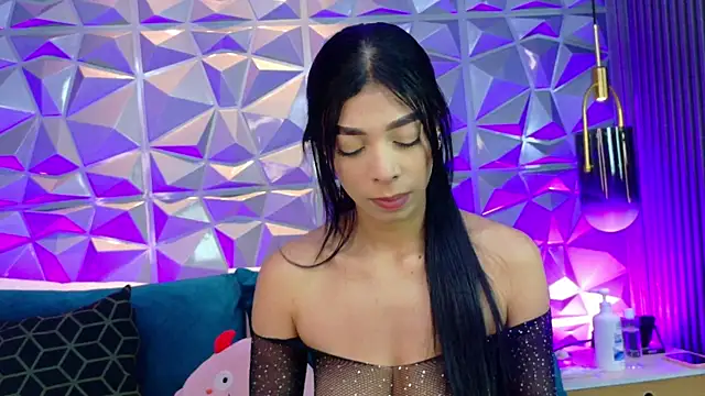 Snapshot of AshleyBaker1 chatting on June 11, 8:29 pm AshleyBaker1 online show from June 11, 8:29 pm