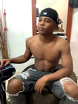 Snapshot of DEMOND_333 chatting on September 21, 2:19 pm DEMOND 333 online show from September 21, 2:19 pm