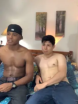 Snapshot of DEMOND_333 chatting on October 18, 4:15 am DEMOND 333 online show from October 18, 4:15 am