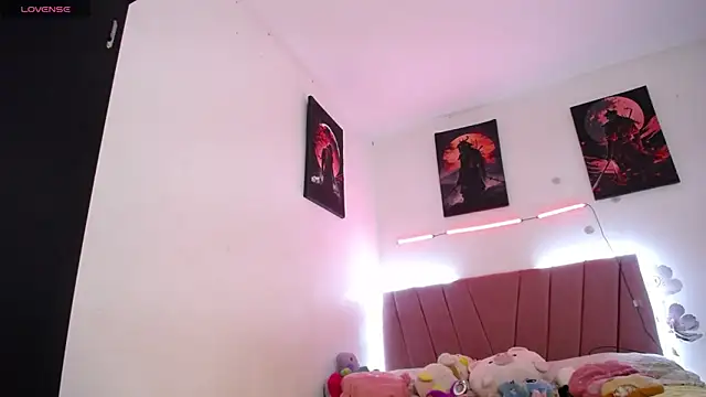 Snapshot of Liahdiaz_ chatting on May 26, 12:45 pm Liahdiaz online show from May 26, 12:45 pm