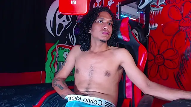 Snapshot of dante_hellsingx chatting on October 31, 2:56 am dante hellsingx online show from October 31, 2:56 am