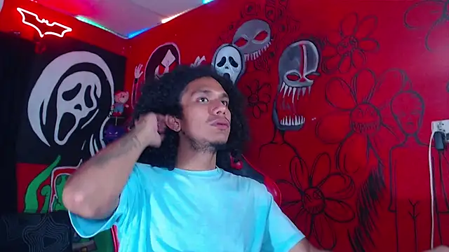 Snapshot of dante_hellsingx chatting on December 3, 1:13 am dante hellsingx online show from December 3, 1:13 am