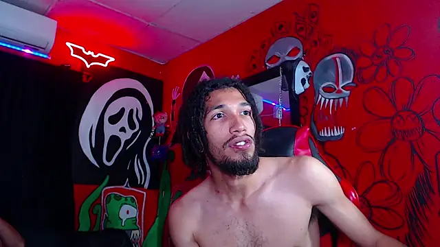 Snapshot of dante_hellsingx chatting on December 14, 2:33 pm dante hellsingx online show from December 14, 2:33 pm