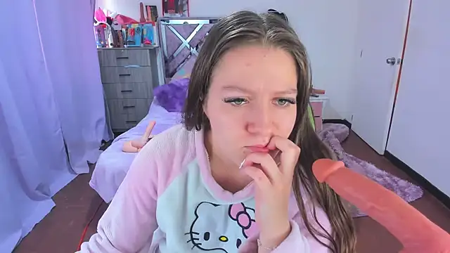 Snapshot of Luna_Analya chatting on November 27, 5:26 pm Luna Analya online show from November 27, 5:26 pm