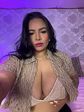 Vicky Saidi online show from June 7, 10:52 am