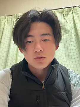 shoma2003 online show from March 7, 11:29 am