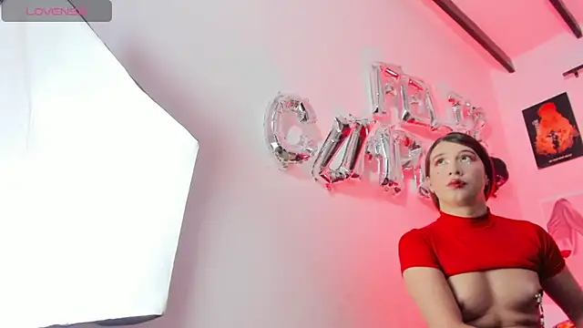 Rihanna hotx online show from March 12, 2:50 am