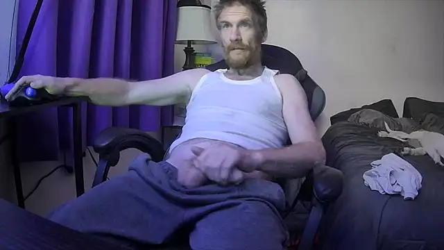 Snapshot of Tiggitytomociti chatting on July 14, 10:21 am Tiggitytomociti online show from July 14, 10:21 am