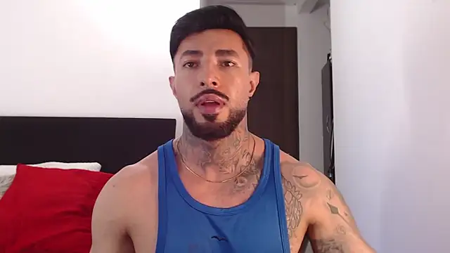 Snapshot of andrea_de_lucaa chatting on June 12, 3:49 am andrea de lucaa online show from June 12, 3:49 am