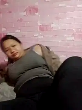 girl-babi online show from April 30, 1:23 am