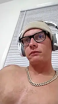 Snapshot of whoadiestreams chatting on October 26, 2:28 am whoadiestreams online show from October 26, 2:28 am