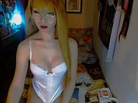 Snapshot of Tsyummydickx chatting on July 11, 1:30 am Tsyummydickx online show from July 11, 1:30 am