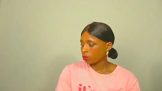 Mandy3ndlovu4 online show from May 8, 1:49 pm