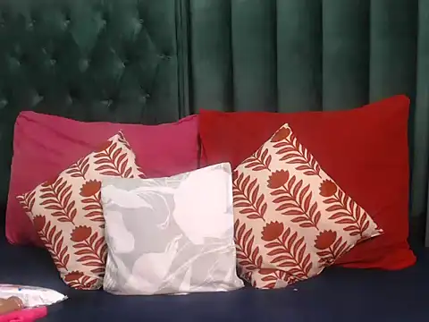 Mandy3ndlovu4 online show from June 26, 7:57 am