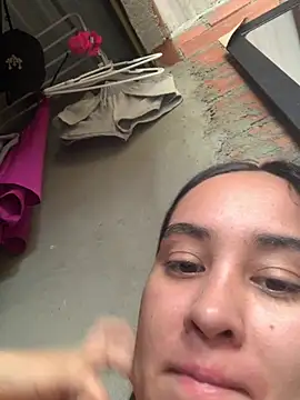 Snapshot of RAKEL37 chatting on August 5, 3:48 pm RAKEL37 online show from August 5, 3:48 pm