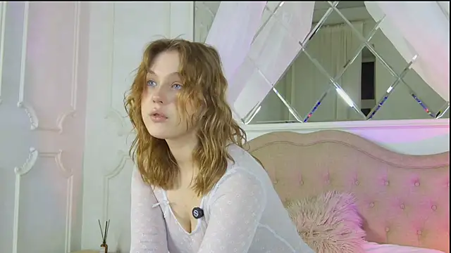 Snapshot of CaitlinSugar chatting on May 23, 4:29 am CaitlinSugar online show from May 23, 4:29 am
