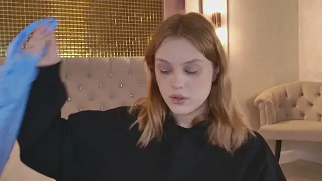 Snapshot of CaitlinSugar chatting on June 16, 4:26 am CaitlinSugar online show from June 16, 4:26 am