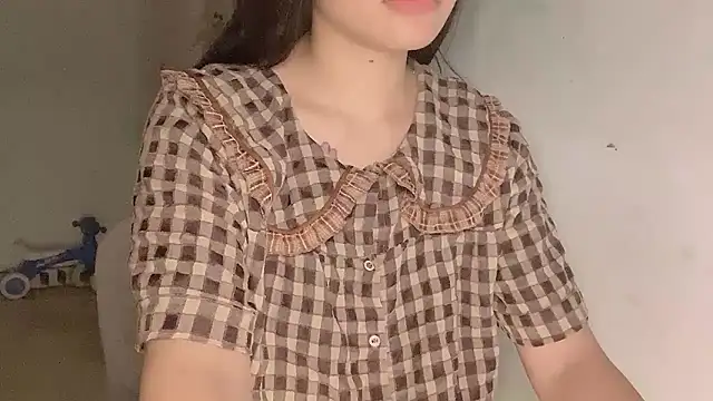 hello mie online show from May 7, 7:41 pm