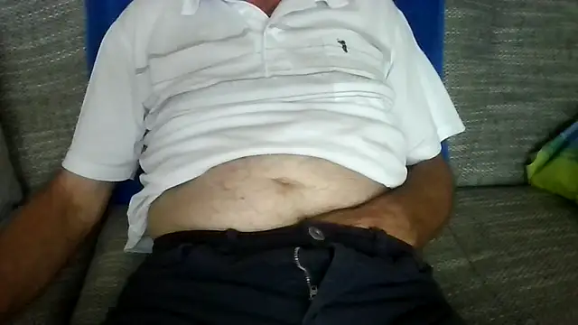 Snapshot of velikifant7 chatting on June 5, 12:22 pm velikifant7 online show from June 5, 12:22 pm