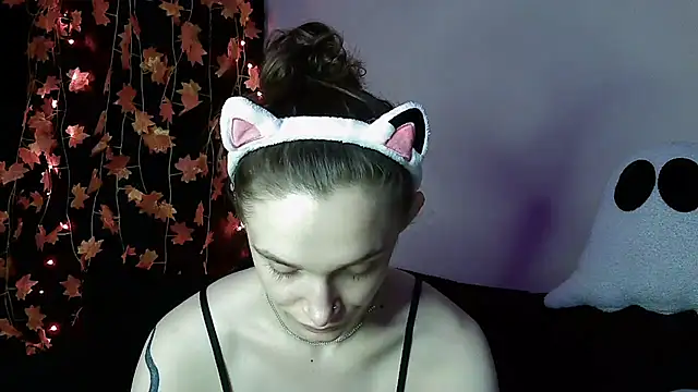   Leyla   online show from October 27, 10:14 pm