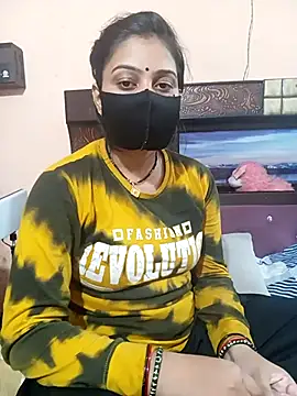 Priyanka Pal online show from November 14, 4:06 pm