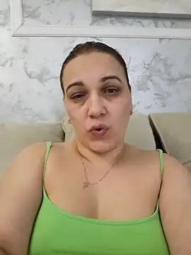 PalomaDesireee online show from February 18, 7:32 pm