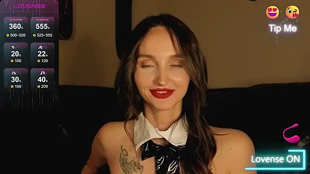 Snapshot of xSweetMissx chatting on September 12, 8:09 pm xSweetMissx online show from September 12, 8:09 pm