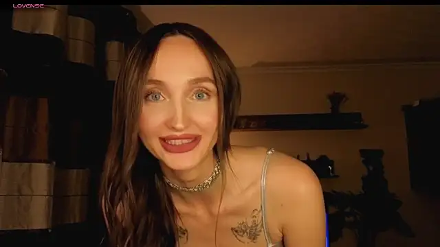 Snapshot of xSweetMissx chatting on September 19, 8:09 pm xSweetMissx online show from September 19, 8:09 pm