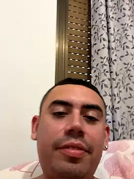 Snapshot of davidxxx099 chatting on September 11, 3:12 pm davidxxx099 online show from September 11, 3:12 pm