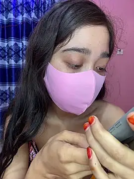 Snapshot of maya-Couple19 chatting on April 9, 6:13 pm maya-Couple19 online show from April 9, 6:13 pm