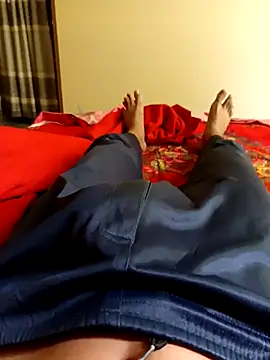 WrinkledTriops online show from March 3, 3:12 am