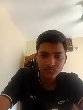 WrinkledTriops online show from April 3, 5:49 am