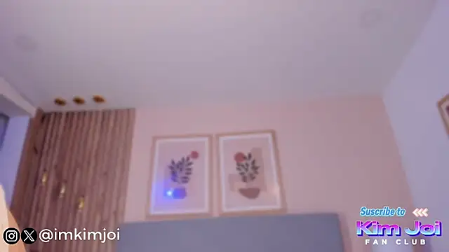 KiimJoi online show from November 20, 1:11 pm