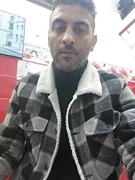 Snapshot of mahdiDido chatting on March 30, 1:06 am mahdiDido online show from March 30, 1:06 am