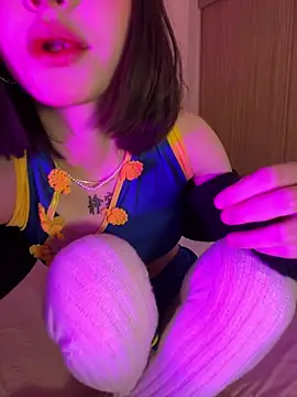 Snapshot of Isla_rosee18 chatting on July 12, 3:30 am Isla rosee18 online show from July 12, 3:30 am