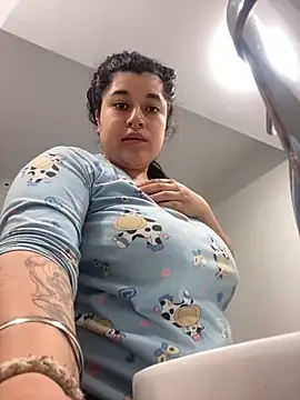 Snapshot of Tokio_Sakura chatting on September 24, 12:25 am Tokio Sakura online show from September 24, 12:25 am