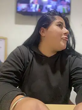 Tokio Sakura online show from February 17, 7:53 pm