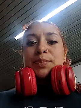 Snapshot of Mariana-94 chatting on May 14, 2:24 pm Mariana-94 online show from May 14, 2:24 pm
