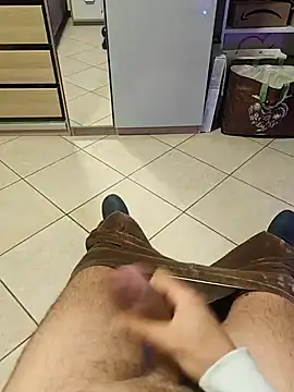 Snapshot of LucifertheGenius chatting on December 1, 1:54 am LucifertheGenius online show from December 1, 1:54 am