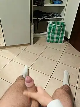 Snapshot of LucifertheGenius chatting on April 3, 10:02 am LucifertheGenius online show from April 3, 10:02 am