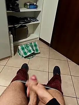 Snapshot of LucifertheGenius chatting on April 8, 10:15 am LucifertheGenius online show from April 8, 10:15 am