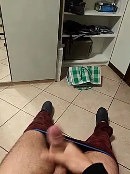 Snapshot of LucifertheGenius chatting on April 10, 9:58 am LucifertheGenius online show from April 10, 9:58 am